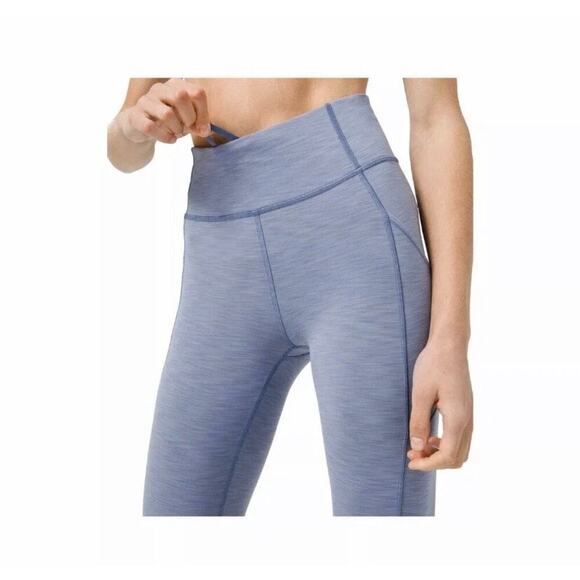 Lululemon Women's Invigorate HR Crop Leggings 23" - Picture 4 of 12